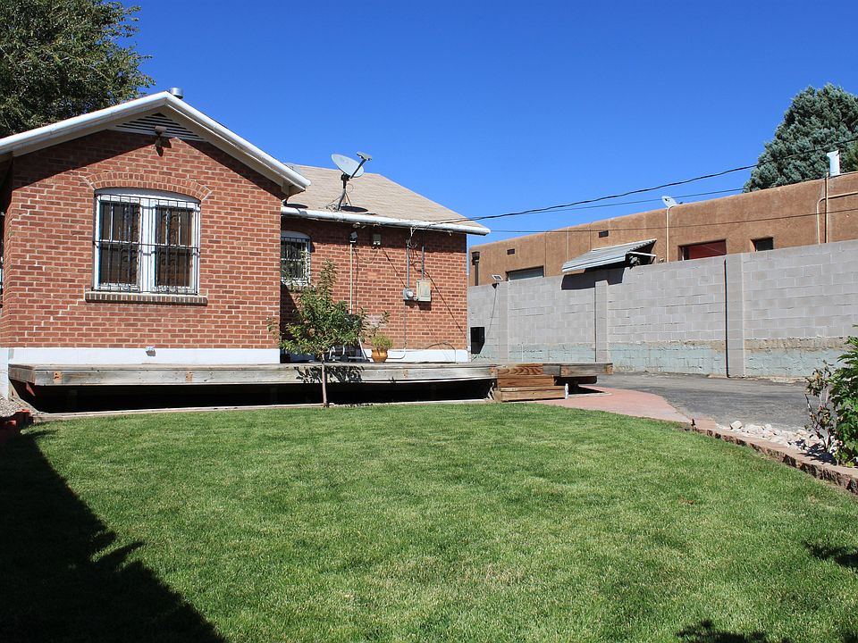 2nd image of 1416 Coal Ave SE