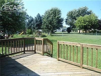2nd image of 4325 Country Ln