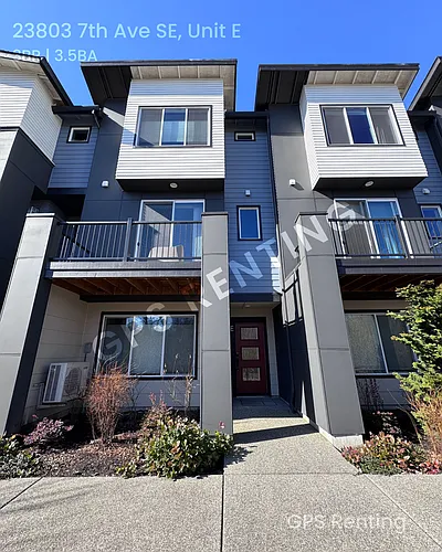 23803 7th Ave SE #E Photo 1 23803 7th Ave SE #E Photo 1