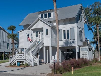 127 Jungle Rd, Edisto Island, SC, 29438