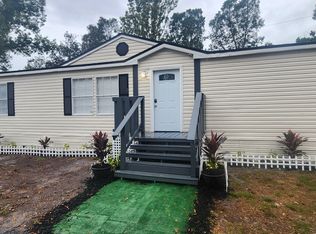 10505 Sumner Rd, Wimauma, FL 33598
