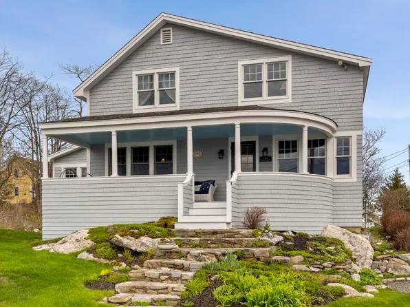 135 Shore Road, Boothbay, ME 04544