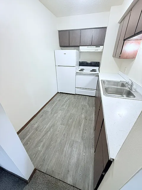 1 bed, 550 sqft, $775 — Photo 3