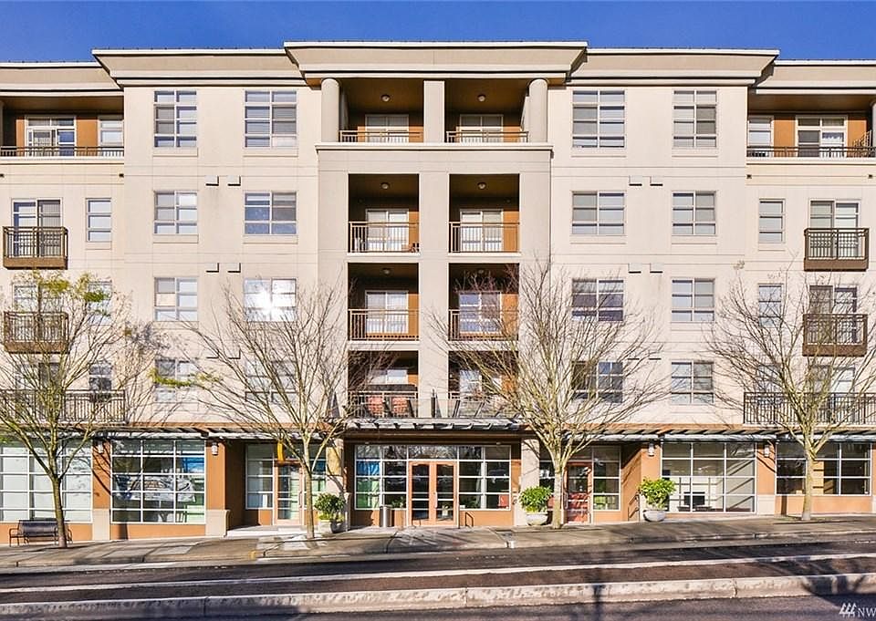 1st image of 111 108th Ave NE #409