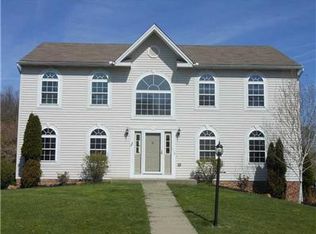 118 Commodore Dr, Mc Donald, PA 15057