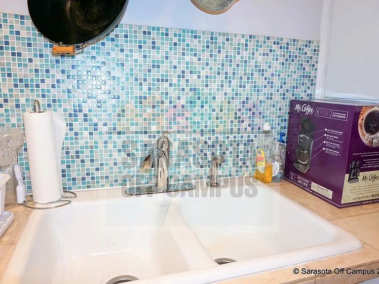 4026 Royal Palm Ave — Photo 13