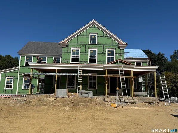 10 Mary Jane Lane, Westport, CT 06880