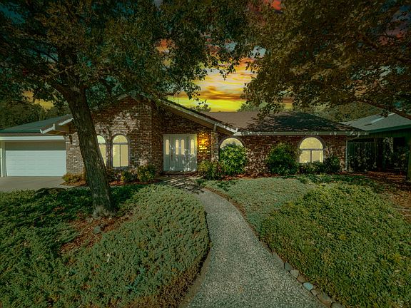2nd image of 4440 Willowglen Way