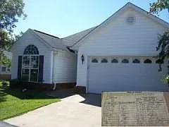 207 Melvina Dr photo 1