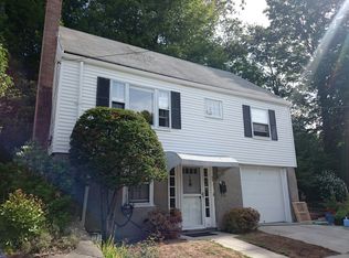 84 Potomac St, West Roxbury, MA 02132