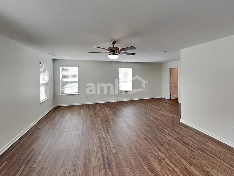 5034 Twin River Dr — Photo 11