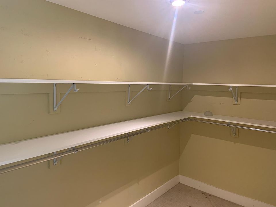 1st image of 314 N Broadway APT 805