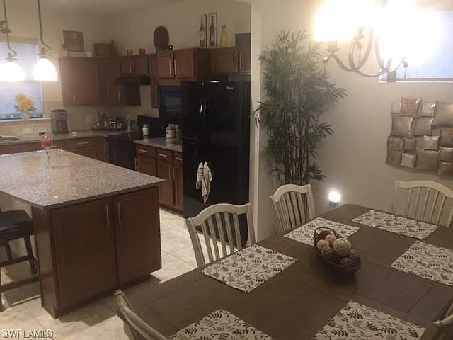 5728 Mayflower Way — Photo 7