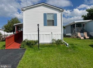 10025 Crane Ln, Middle River, MD 21220