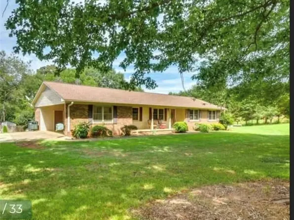 100 Arphenia Dr, West Union, SC 29696