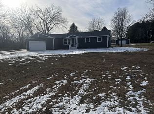 3106 Summerfield Rd, Petersburg, MI 49270