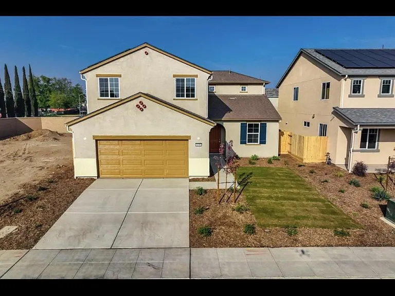 6698 E Adena Ave — Photo 44