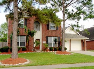 3127 Edgewood Dr, Pearland, TX 77584