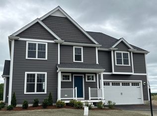 8 Forbes Rd #L96, Bridgewater, MA 02324