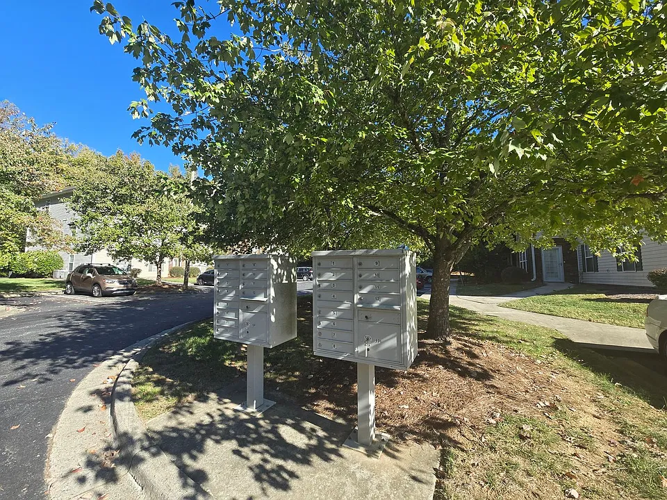 133 James Rd #1B