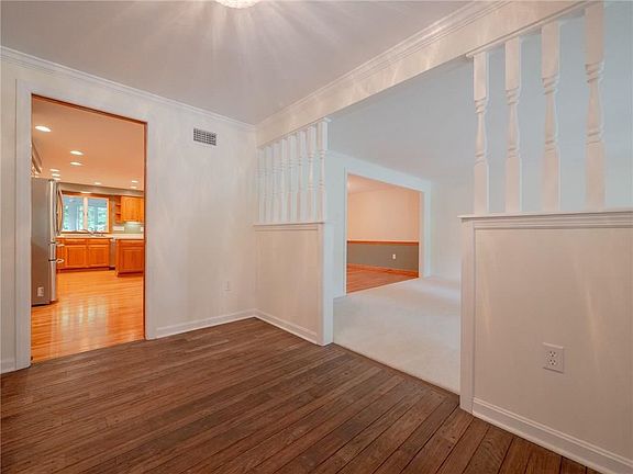 4th image of 4041 Dublane Ct
