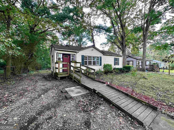 4189 Lindsey Dr, Decatur, GA 30035