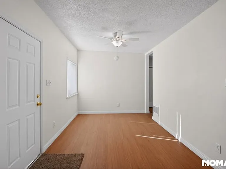 2515 E Madison St #2517 — Photo 4