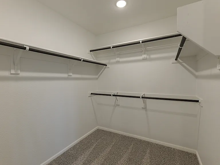 704 Rusty Spurs Pl — Photo 15