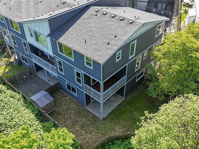 16611 48th Ave W #F1 — Photo 2
