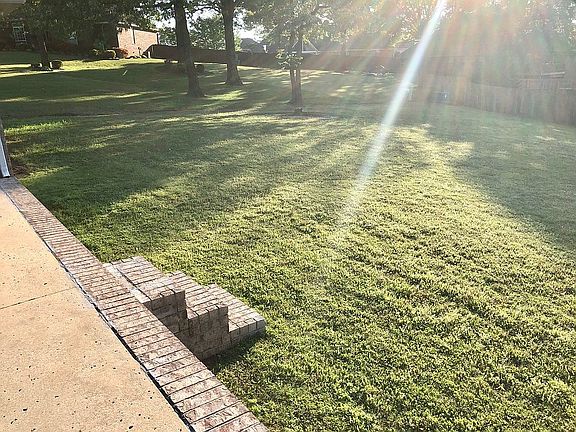 5th image of 1807 Lee Creek Cir