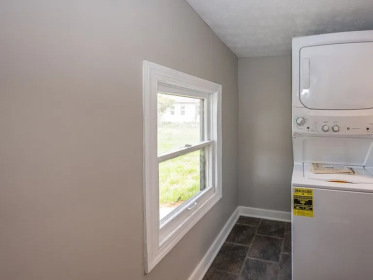 3012 E Minnesota St — Photo 13