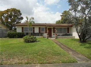 310 SW 71st Way, Pembroke Pines, FL 33023
