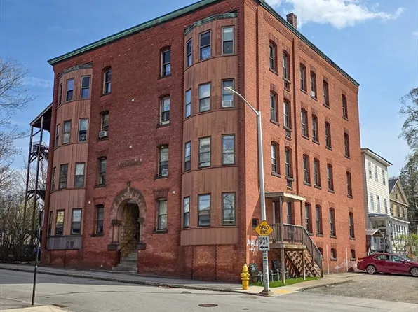 29 William St APT 22, Worcester, MA 01609