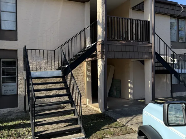 403 Marshall Ct NW, Fort Walton Beach, FL