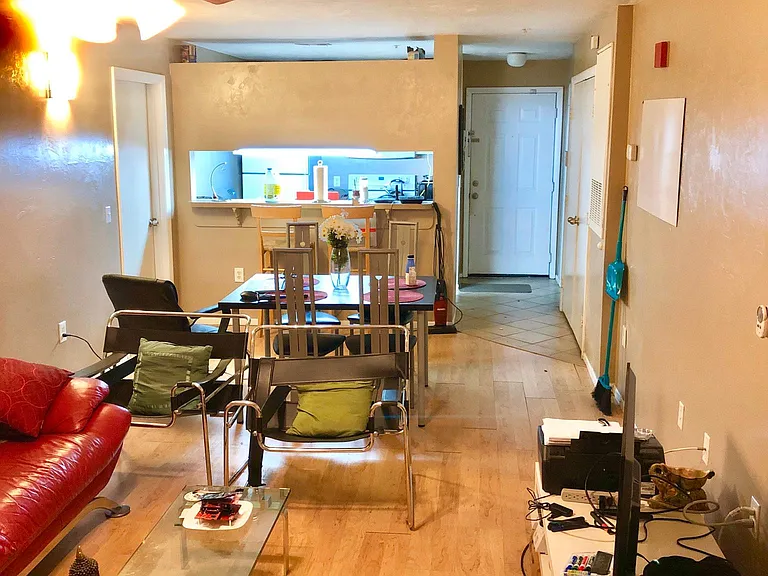 4000 SW 23rd St #1-104 — Photo 8