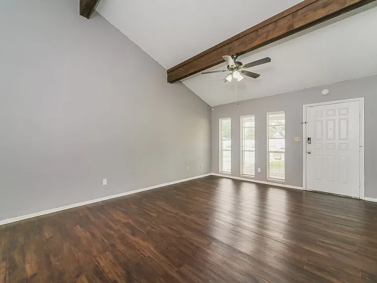 123 Hidalgo Ave — Photo 4