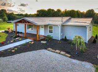 5981 Ridge Rd, Cortland, OH 44410