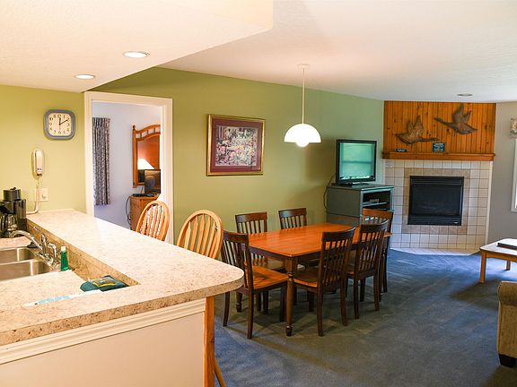 5th image of 164 Deer Park Drive #171A
