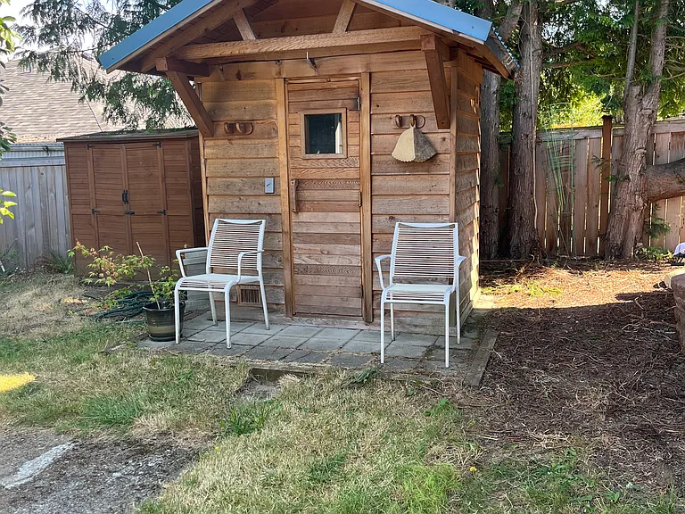 7731 38th Ave SW — Photo 19