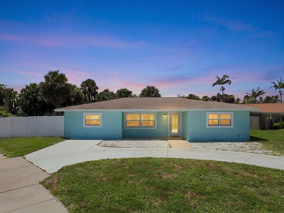 1st image of 1935 CYPRESS Avenue