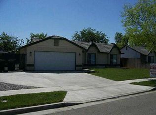 343 Devon Dr, Lemoore, CA 93245