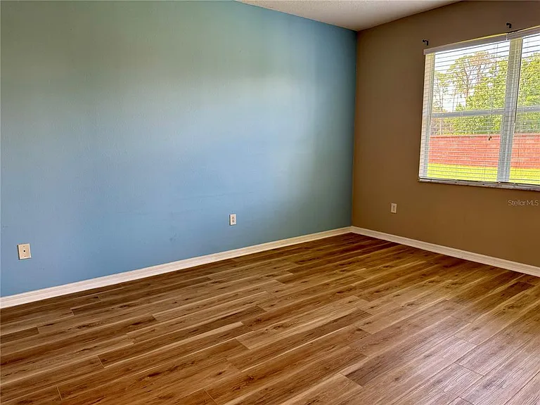 4912 Stone Acres Cir — Photo 10
