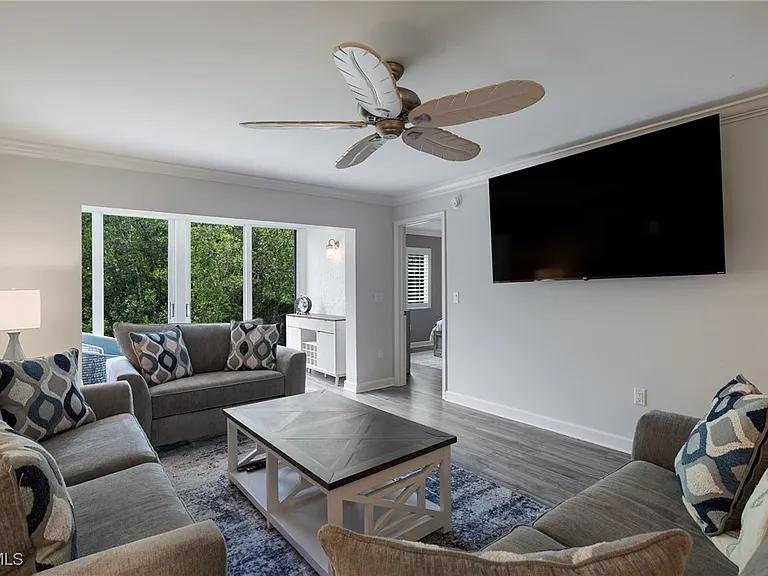 3021 Sandpiper Bay Cir #E106 — Photo 9