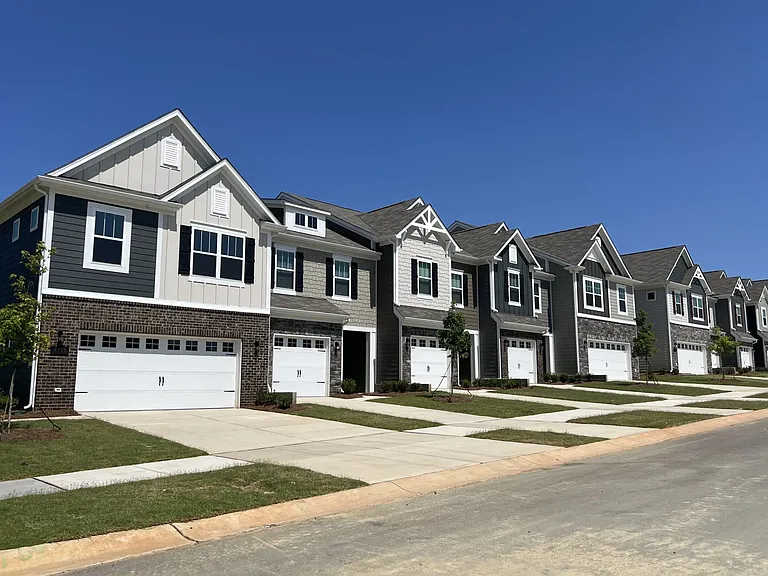 3201 Lilac Grove Dr — Photo 31