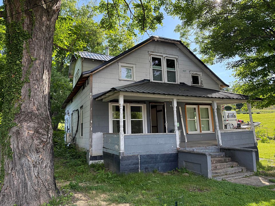 1st image of 109 Florence St