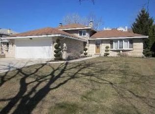 1330 W Byron Ave, Addison, IL 60101