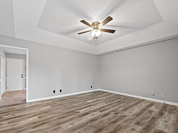 4th image of 3406 Mallard Dr