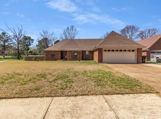 3889 Oak Trace Cv, Memphis, TN 38135