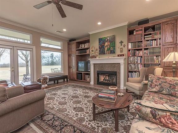 2nd image of 11024 River Plantation Dr