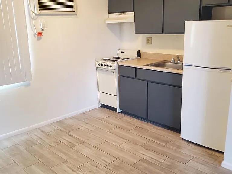 Casa Larga Apartments — Photo 9